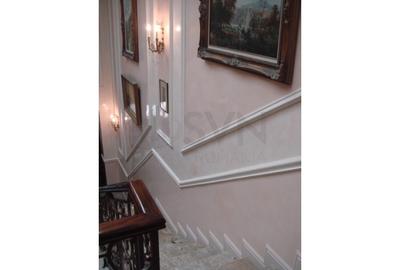 Casă individuală cu 6 camere cu Canalizare în Capitale - 14