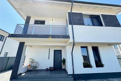 Casă individuală cu 5 camere cu Teren 340 Mp în Berceni - 1