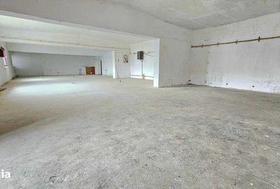 Apartament cu 3 camere în Central - 2