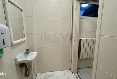Casă cu 10 camere cu Teren 300 Mp în Băneasa