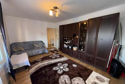 Apartament cu 2 camere decomandat în Dorobanți