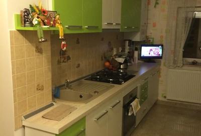 Apartament cu 3 camere decomandat în Decebal - 5