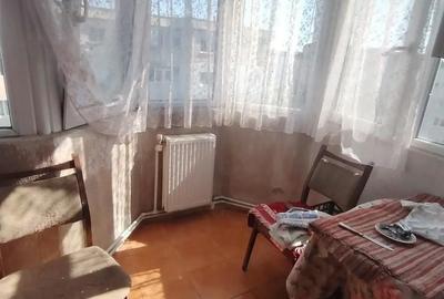 Apartament cu 3 camere decomandat în Central - 3