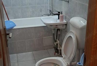 Inchiriez garsoniera Micro 6 - 2