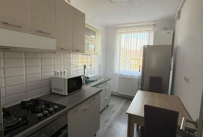 Apartament cu 2 camere decomandat în Central - 3