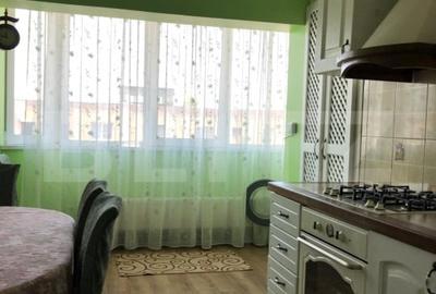 Apartament cu 3 camere decomandat, mobilat în Bartolomeu - 8