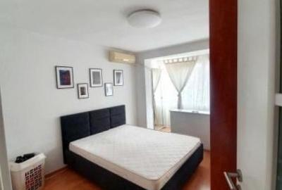 Apartament cu 3 camere semidecomandat, mobilat în Obor