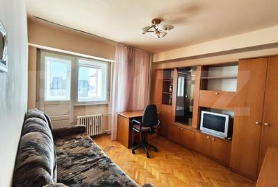 Apartament cu 4 camere, 3 dormitoare, zona Decebal - 5