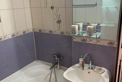 Apartament cu 2 camere decomandat în Crișan - 7