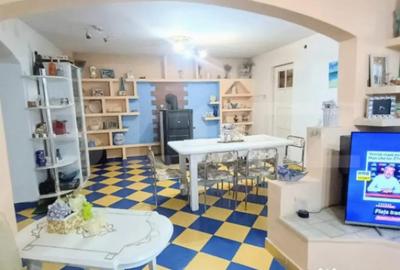 Casă cu 7 camere cu Teren 579 Mp în Central - 16