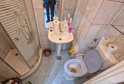 Garsonieră nedecomandată în Triaj - 3