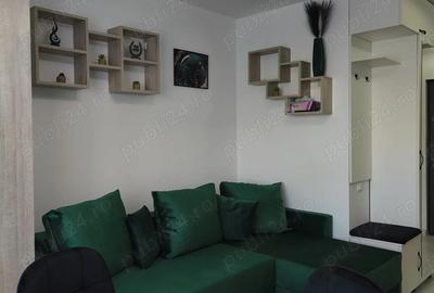 Garsonieră decomandată în Central - 2