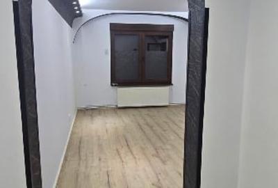 Inchiriez sau vand Spatiu pe Calea Bucuresti - 6