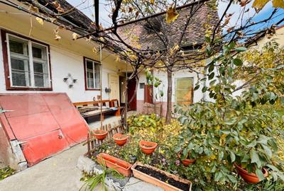 Casa de vanzare, 3 camere, 86 mp - langa piata Cibin - 6