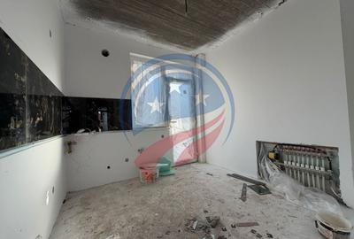 Casă individuală cu 4 camere cu Canalizare în Bariera Vâlcii - 4