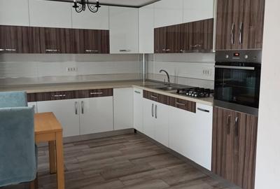 Casă cu 5 camere în Tecuci - 8