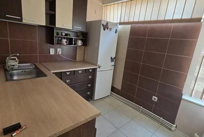 Inchiriez Garsoniera - 6