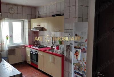 4 Camere | Morarilor | Metrou | 90mp | Bloc 1978 | Etaj Intermediar - 4