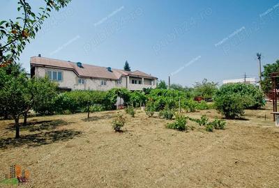 Casă cu 6 camere cu Canalizare în Costi - 10