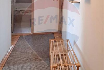 Apartament cu 2 camere în 22 Decembrie 1989 - 11