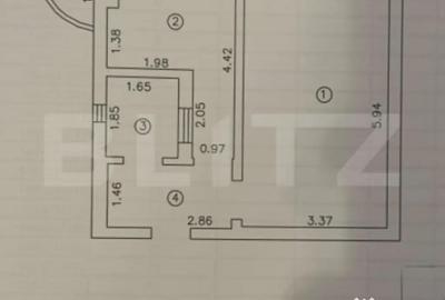 Garsonieră decomandată în Nicolina