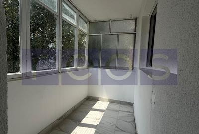 APARTAMENT DE VÂNZARE 3 CAMERE + LOC DE PARCARE + BOXA ZONA POLONĂ - 2