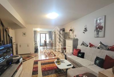 Casă cu 4 camere cu Teren 300 Mp în Dumbrăvița