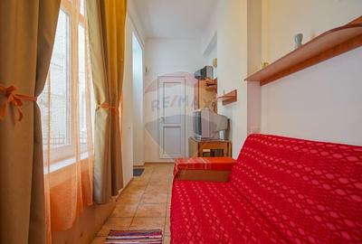 Apartament cu potential deosebit, pe str. Republicii - Centrul Istoric - 12