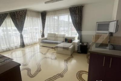 Spațiu comercial, de 300 mp, în Central - 7