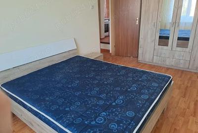 Apartament cu 3 camere semidecomandat în Central - 4