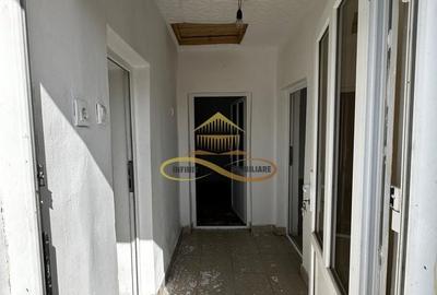 Casă individuală cu 2 camere cu Canalizare în Tache - 9