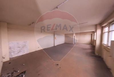 Spatiu industrial de 2060mp cu teren de 3358mp de vanzare Str Turnului - 14