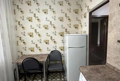 Garsoniera-Zona Titan - 1