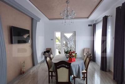 Casa cu 5 camere, 196 mp, 600 mp teren, in cartierul Primave - 9