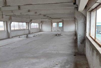 Spațiu comercial, de 680 mp, în Central - 2