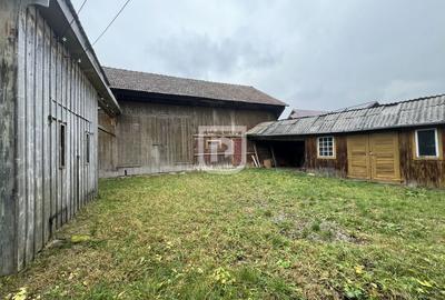 De vanzare casa, atelier fierarie, 4 anexe - 2507 mp in Manastirea Humorului - 12