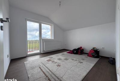Casă cu 5 camere cu Teren 369 Mp în Soarelui - 5
