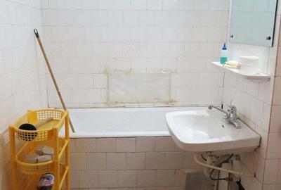 Apartament cu 5 camere decomandat în Polivalentă - 2