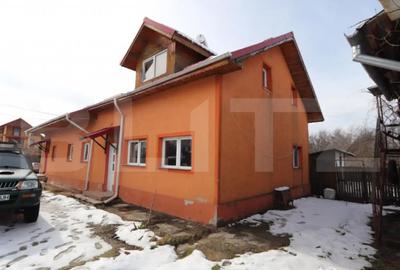 Casă cu 5 camere cu Teren 8895 Mp în Central - 13