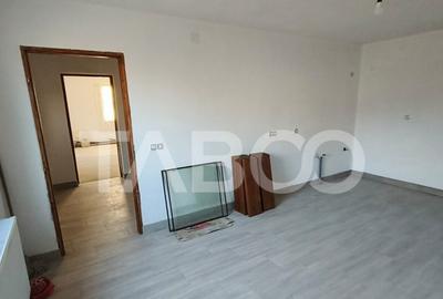 Microferma cu locuinta de vanzare in Pianu de sus - 3