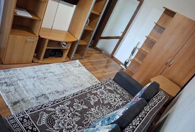 Garsonieră semidecomandată în CET - 3