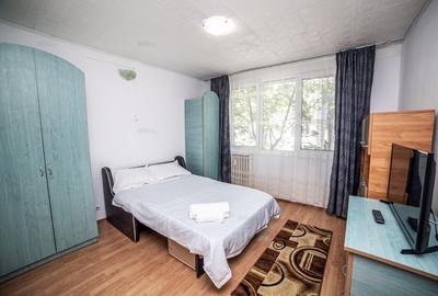 Apartament cu 3 camere decomandat, mobilat în Drumul Taberei - 2