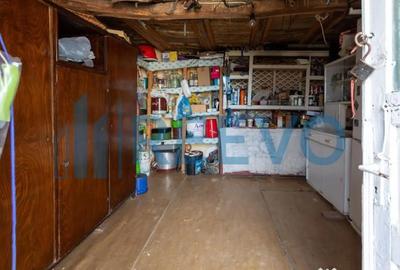 Casă cu 5 camere cu Teren 3365 Mp în Conțești - 12