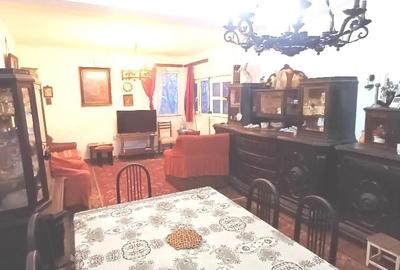 Casă individuală cu 4 camere cu Canalizare în Central - 21