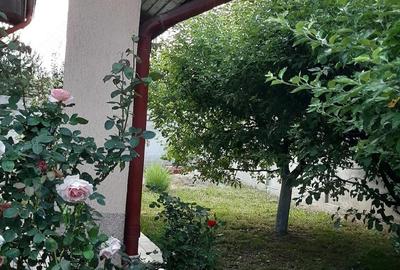 Casă cu 5 camere cu Teren 550 Mp în Central - 3