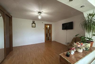 Apartament cu 1 camera decomandat Calea Buzia?ului