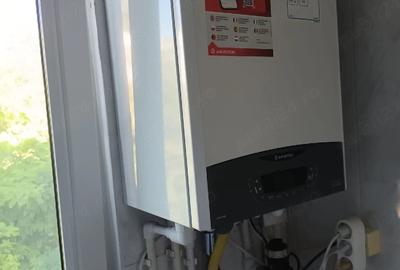 Garsonieră decomandată în Micro 38 - 4