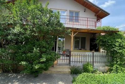 Casă cu 4 camere în Pârneava - 8