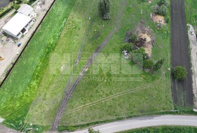 Teren agricol intravilan de 2648 mp, în Central - 25
