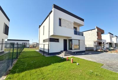 Vila individuala P+1E ~ 4 camere 3 bai ~ 350mp teren ~ 2 minute STV - 2